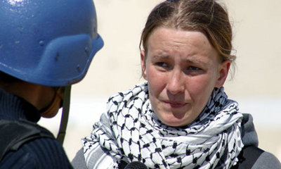2003년 이스라엘군의 장갑차에 깔려죽은 평화운동가 레이철 코리