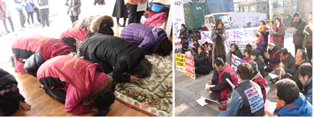 (좌)밀양 주민들께서 분향하시는 모습 (우)천막 농성장 앞에서 이야기를 듣는 밀양 분들