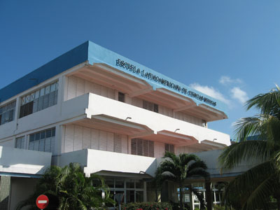 쿠바 아바나에 있는 라틴아메리카 의과대학의 모습