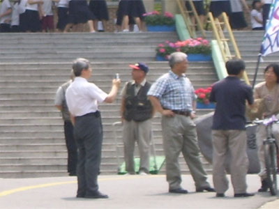 학교는 과연 사적 공간인가