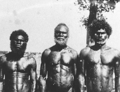 오스트레일리아에 최초로 살았던 원주민들은 세대를 도둑맞았다. [출처: 위키백과]